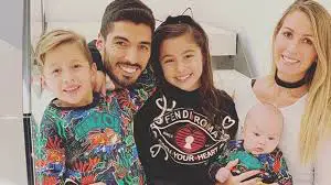 Delfina Suarez with her family