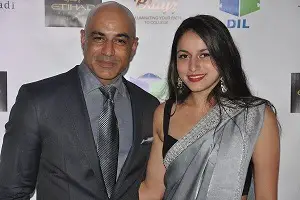Faran Tahir with his daughter