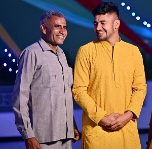 Naveen Kumar with his father