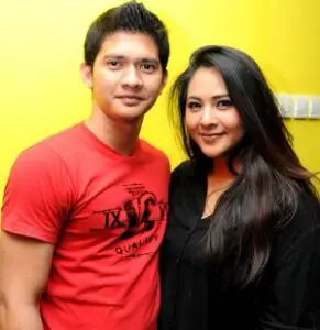 Iko Uwais with his wife Audy