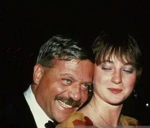 Oliver Reed with his wife Josephine 