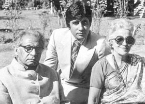 Amitabh Bachchan with his parents