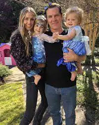 Josh Brolin with his daughter
