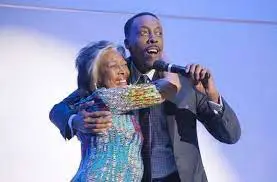 Arsenio Hall with his mother