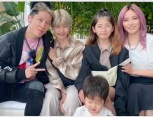 Melody with her husband & kids