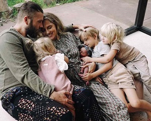 Teresa Palmer with her husband & kids